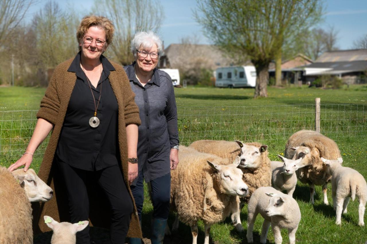 Hoeve De Mertel Biezenmortel Bagian luar foto