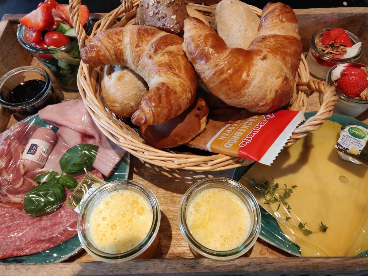 Hoeve De Mertel Biezenmortel Bagian luar foto
