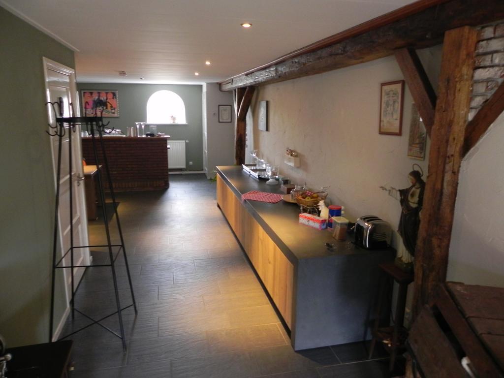 Hoeve De Mertel Biezenmortel Bagian luar foto