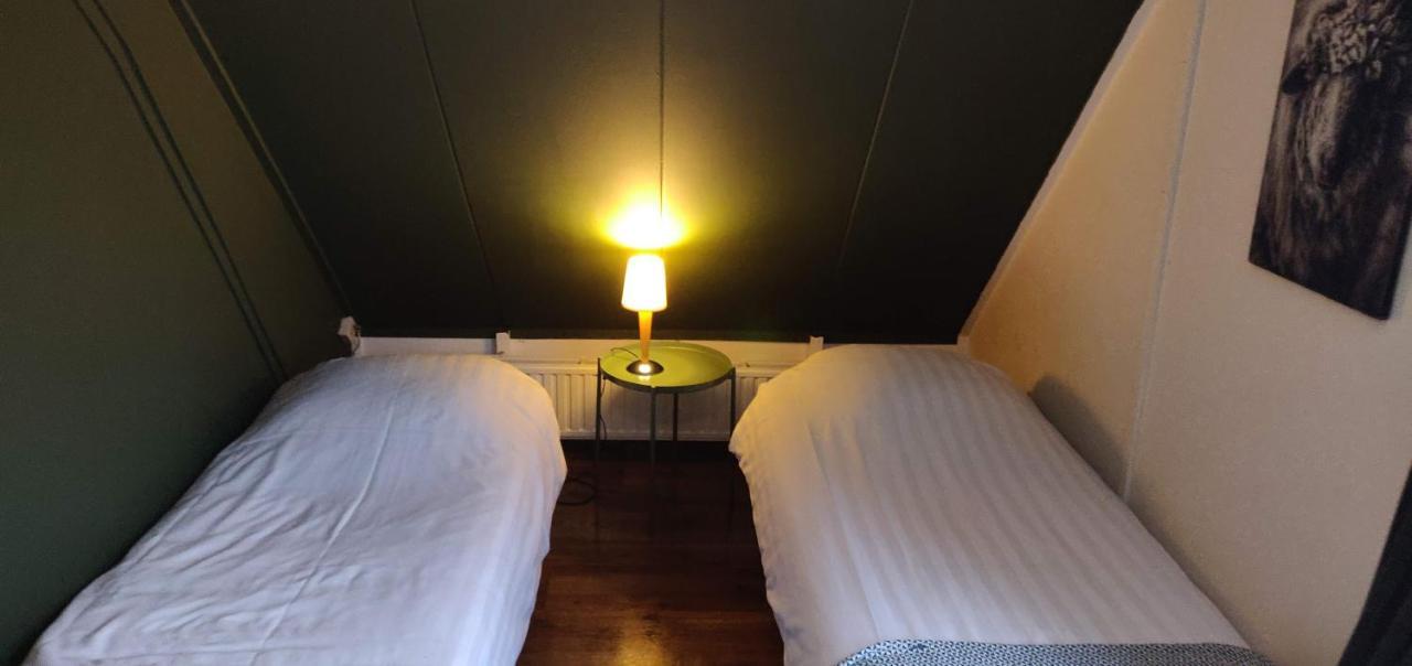 Hoeve De Mertel Biezenmortel Bagian luar foto