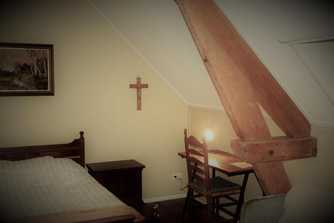 Hoeve De Mertel Biezenmortel Bagian luar foto