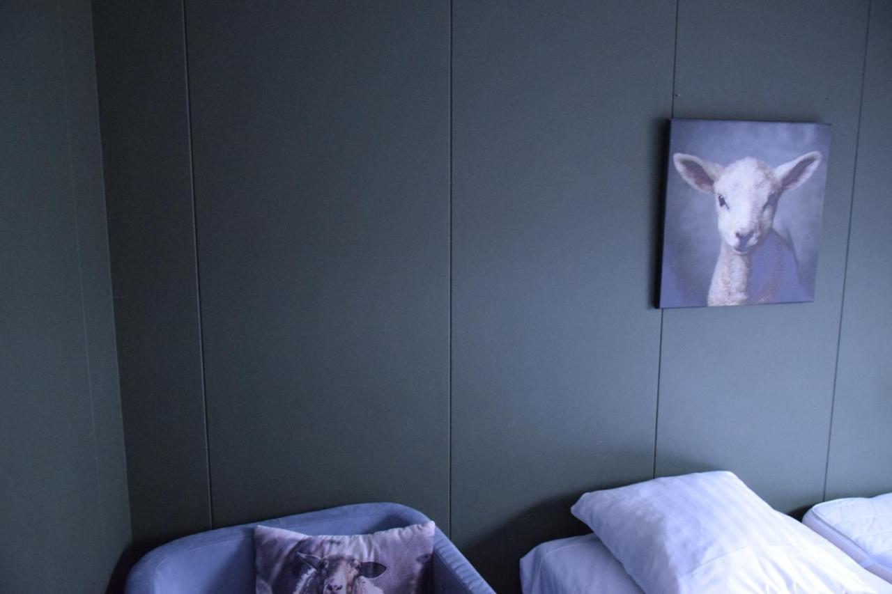 Hoeve De Mertel Biezenmortel Bagian luar foto