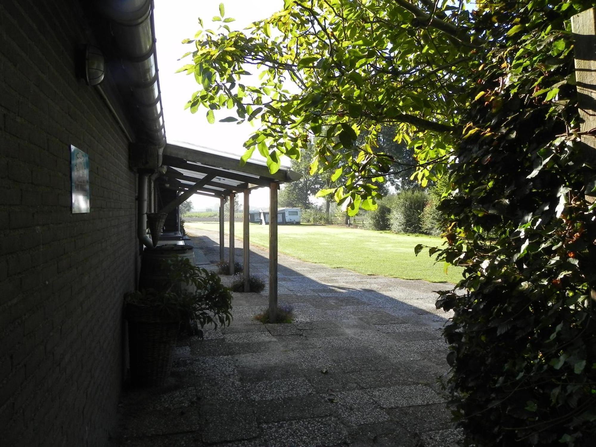 Hoeve De Mertel Biezenmortel Bagian luar foto